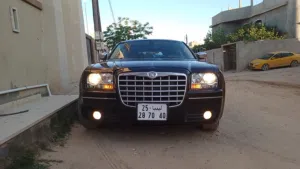 كلايسلر 300 للبيع أو افافاري