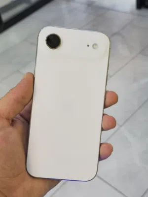 Iphone 17Air 256GB Battery 100 بحالة الوكالة ولا خدش