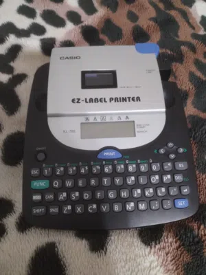 طابعة ليبلات