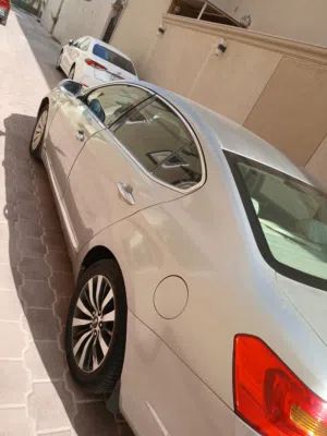 Used Kia Cadenza in Al Ahmadi