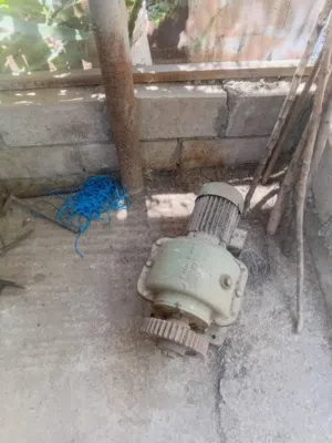 معدات صناعيه 3 فاز موجوده في اربد