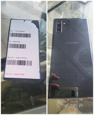 Samsung Galaxy Note 10 Plus 5G 256 GB in Sana'a