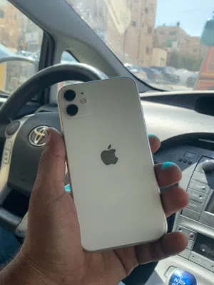 Apple iPhone 11 128 GB in Amman