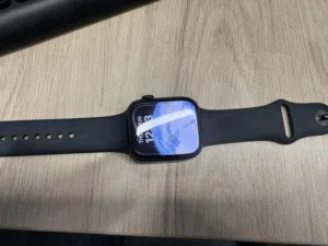 Apple watch / ساعة أبل