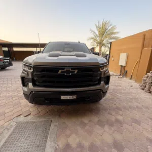 Used Chevrolet Silverado in Sharjah