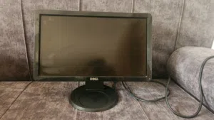 18.5" Dell monitors for sale in Tripoli