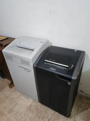 فرامة ورق مع جيلاتين أمريكي وفرامة الماني حجم كبير نخب مش صيني للبيع التواصل واتس