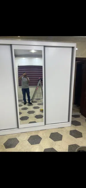 خزانة ملابس