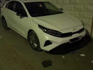 كيا-سيراتو-مديل-2022-اصل-اجار-سياره-بتجنن-مش-ناقصها-اشي-بالصلاة-على-النبي