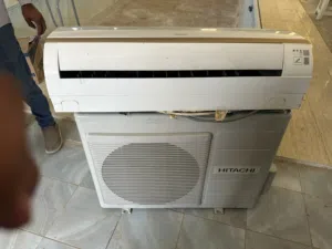 Hitachi 2 ton