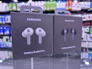 Samsung Galaxy Buds 4 Pro ( white , Black ) سماعة سامسونج الجديدة كليا باحدث اصدار في العالم