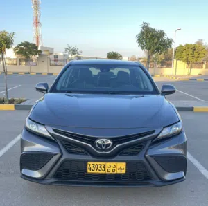 تويوتا كامري موديل 2021 فئة SE
