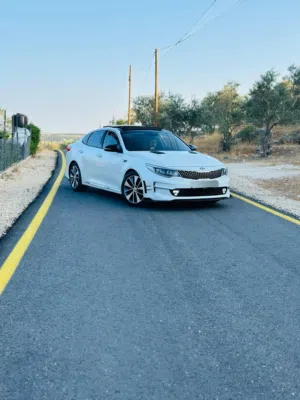 كيا اوبتيما (k5) 2016