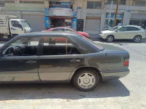 Used Mercedes Benz E-Class in Amman