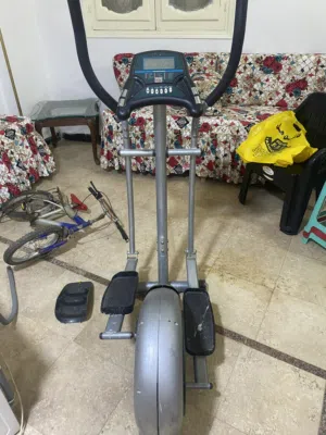 عجله مشايه
