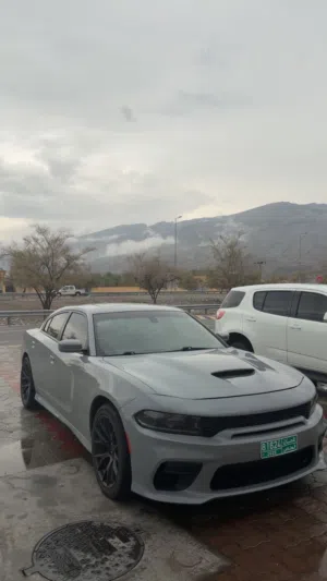 دودج تشارجر sxt رقم واحد فتحة سقف v6 اقتصادي