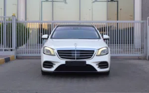 Mercedes S560 2018 GCC full options panoramic sunroof VGC خليجي فل اوبشن سقف بانوراما