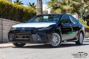 Toyota Camry E-plus  2025 ( بطارية ليثيوم)