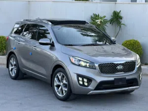 Used Kia Sorento in Tripoli