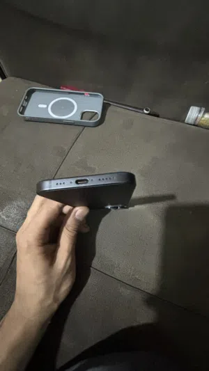 Apple iPhone 15 128 GB in Amman