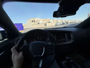 دوج جارجر 2021 للبيع  وارد عندي كفالة عامة