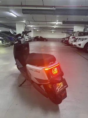 Electric bike / vespa