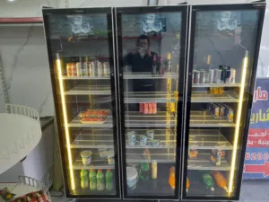 سوبر ماركت بكامل مستلزماته للبيع