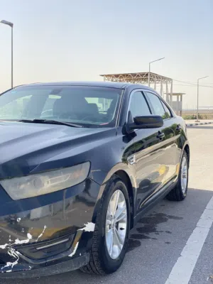 فورد تورس اسود sle AWD 2019