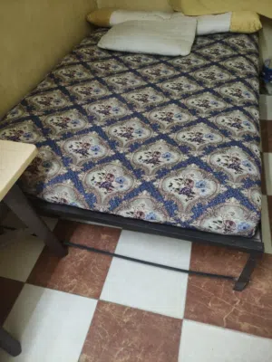 لشاب غير مدخن غرفة سنجل للإيجار الشهري في الحي العاشر مدينة نصر