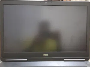 لابتوب ديل نظيف