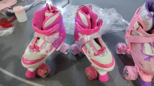 Skating shoes