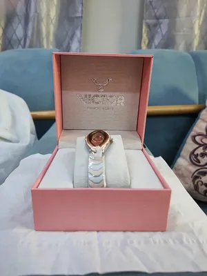 Aigner . Digital . Red . New4