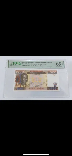 نوادر عالمية: طقم 12 ورقة مقيمة PMG حالات ملكية - استثمار مضمون