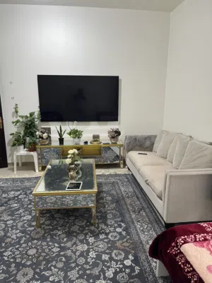 مجلس لإيجار