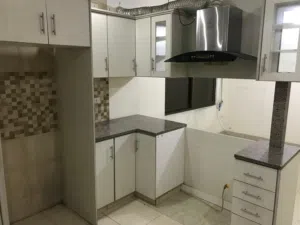 شقة مشرفة و مطلة للإيجار