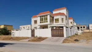 809 m2 5 Bedrooms Villa for Sale in Dhofar Salala
