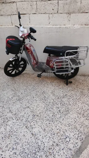 دراجة كهربائية بحالة الوكالة