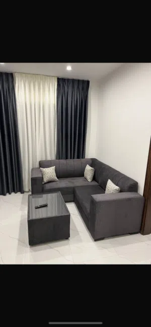 60 m2 Studio Apartments for Rent in Amman University Street