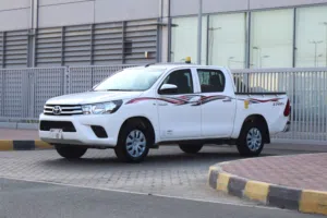 Toyota Hilux 2022 GCC Manual Excellent conditions  تويوتا هايلوكس 2022 خليجي جير عادي بحاله ممتازه