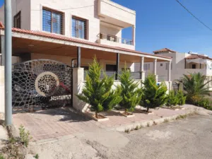 600 m2 3 Bedrooms Townhouse for Sale in Amman Shafa Badran