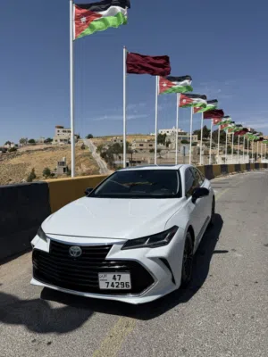 Used Toyota Avalon in Amman