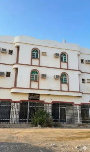 3 Floors . 330 m2 . Landlord3