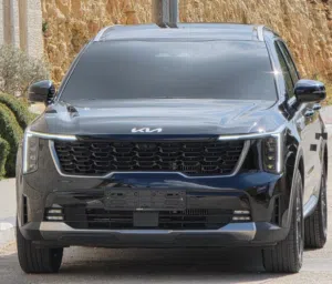 كيا سورينتو فل مسكر 2024 ترخيص 2023 كامل الاضافات مع فتحه بنورما