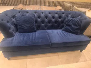للبيع كرسي و كنب