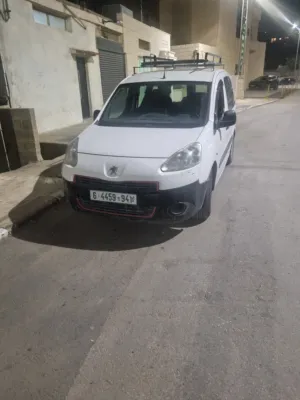 الياس مصطفى 