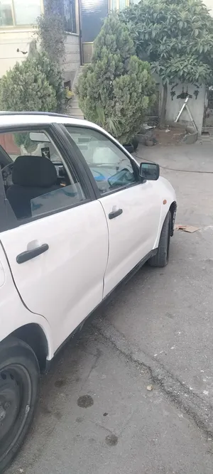 used-seat-cordoba-in-hebron