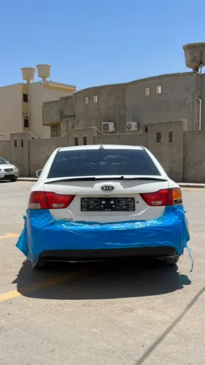 Used Kia Lotze in Tripoli