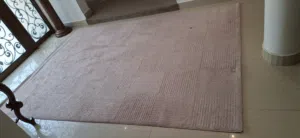 زولية/سجادة لون وردي فاتح مقاس 200×290 بحالة جيدة