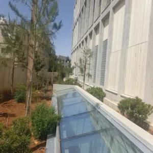 فرصة مميزة لاستئجار مكاتب إدارية فاخرة في منطقة البيادر الصناعية – 41506