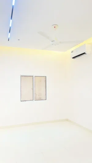 115 m2 3 Bedrooms Apartments for Rent in Muscat Al Maabilah